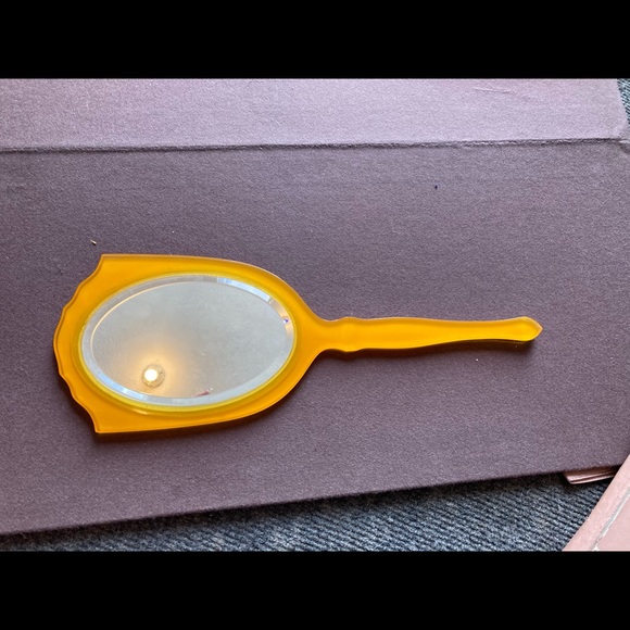 Vintage Pereline hand mirror pink & yellow - Picture 6 of 10